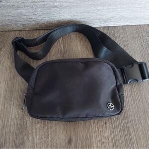 Pander Belt Bag Large 2L, Waterproof Everywhere Fanny Pack Waist Bag